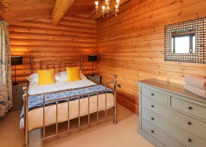 Endeavour 4 Holiday home